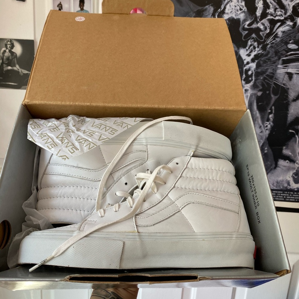 (SOLD!) Vans Vault Sk-8-Hi LX NWOT